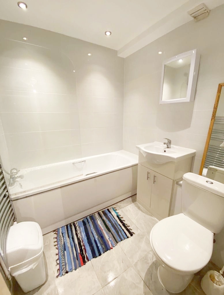 Double Room in Brick Lane / near Liverpool Street